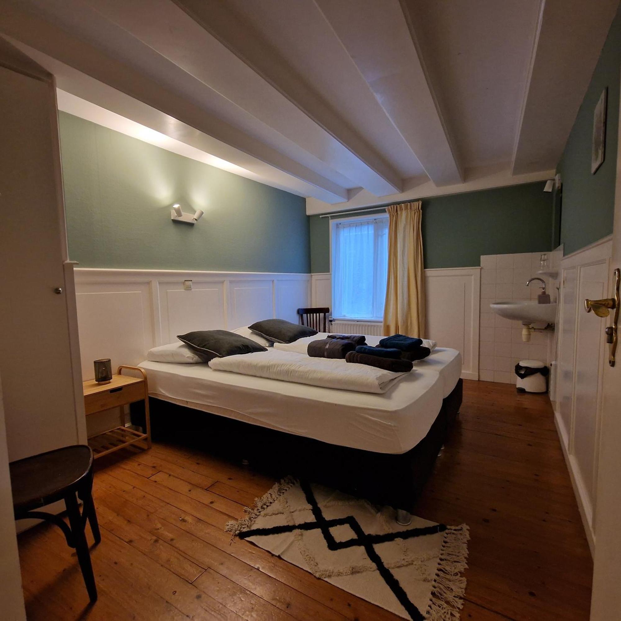 Bed and Breakfast 'T Lytse Knipke Lemmer Zimmer foto